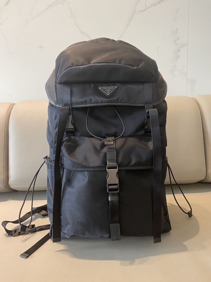 Pra*a backpacks